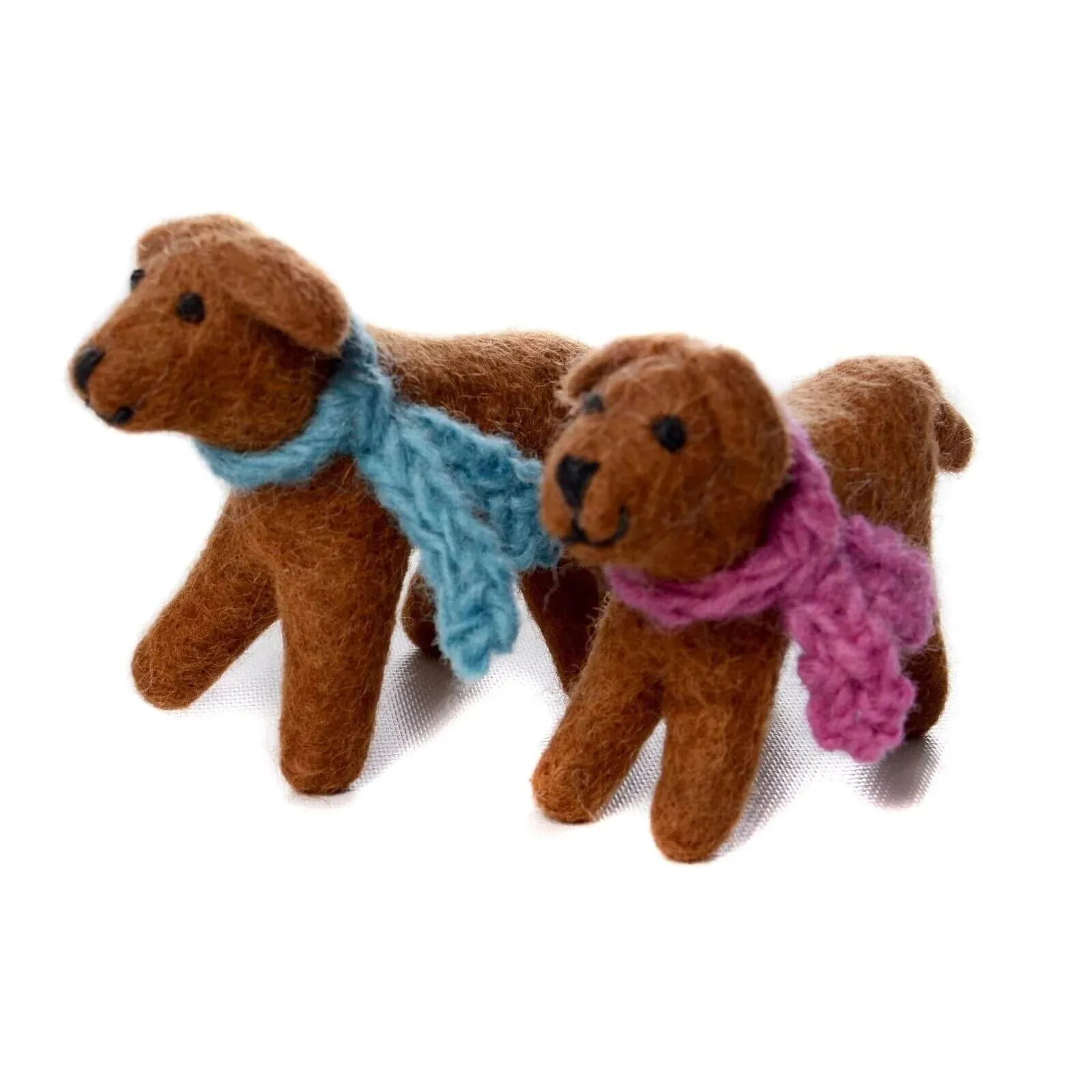 Amica Felt Chocolate Labrador Toy 7.5cm