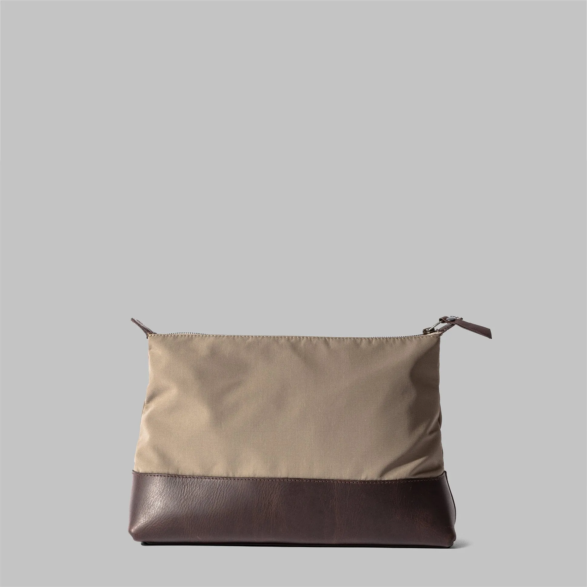 Silverdale Beige Nylon & Leather Wash Bag